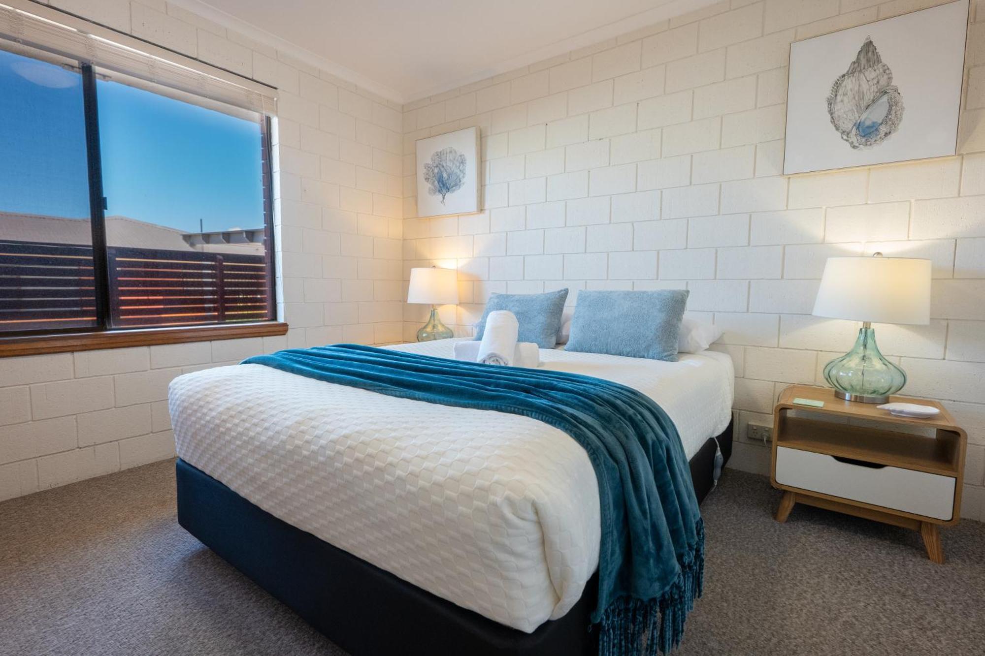 Blue Seas Holiday Villas Scamander Exterior photo