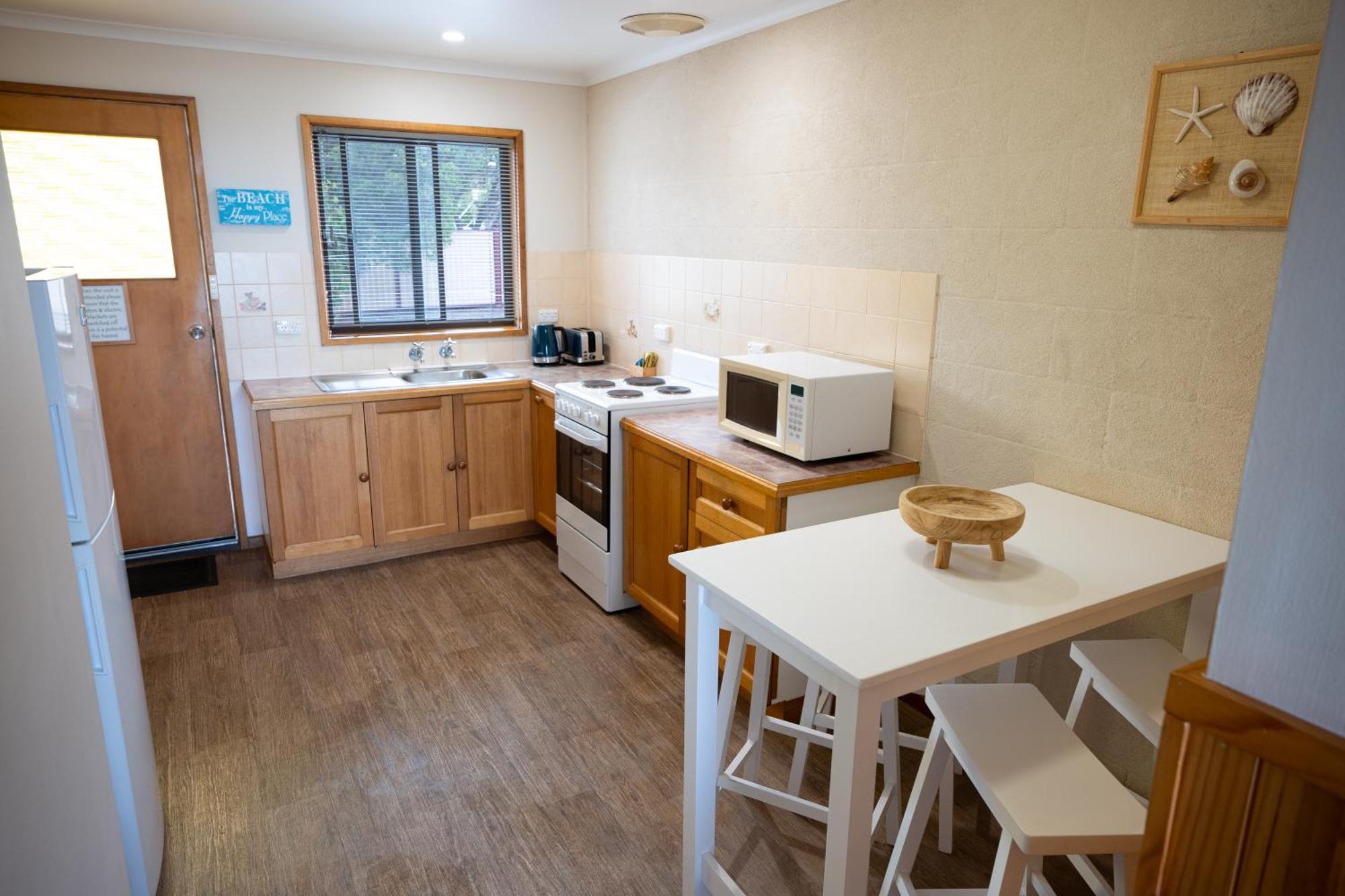 Blue Seas Holiday Villas Scamander Exterior photo